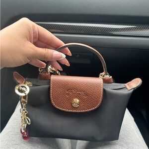 Longchamp pouch